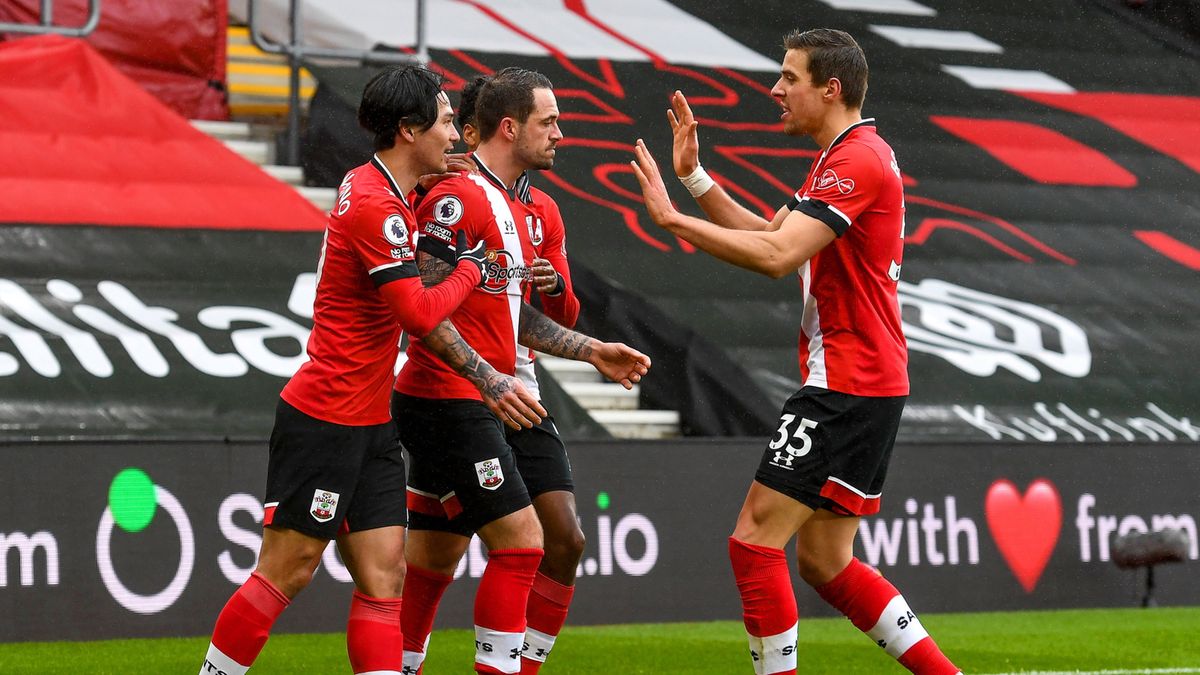 PAP/EPA / Andy Rain / Na zdjęciu: Jan Bednarek (z prawej)