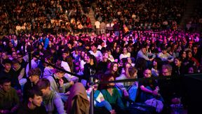 8 tys. uczniów na jednej lekcji. Obrazki z Krakowa poszły w świat