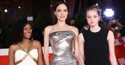 Dostojna Angelina Jolie zadaje szyku na premierze w Rzymie z CÓRKAMI u boku (ZDJĘCIA)