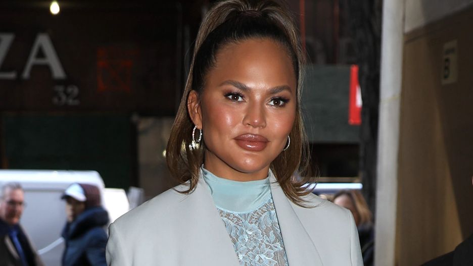 Chrissy Teigen wróciła na media społecznościowe. Tydzień temu poroniła 