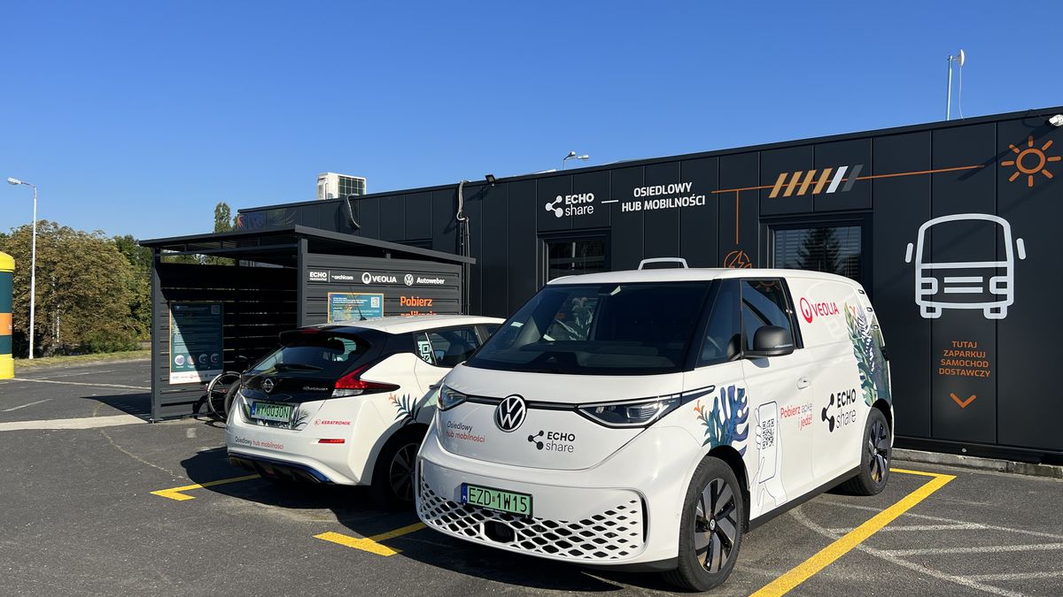 Osiedlowy punkt mobilności w Łodzi