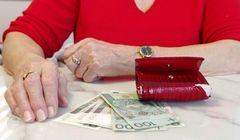 Fikcyjne badania, zawyżone ceny. UOKiK znów karze za pokazy handlowe