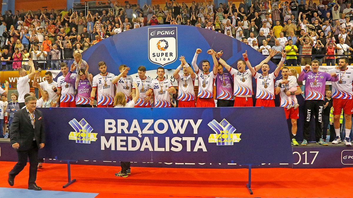 Materiały prasowe / PGNiG Superliga / Drużyna Azotów Puławy na podium sezonu 2016/2017