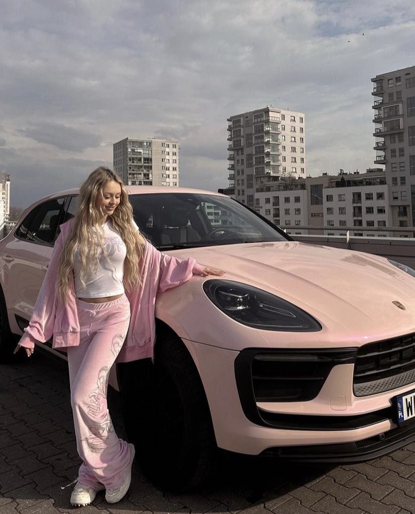 Lila Janowska sprawiła sobie Porsche