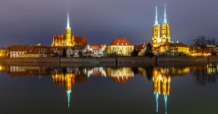 Pogoda we Wrocławiu. Prognoza na niedzielę 19 kwietnia. Chmury i przelotne opady