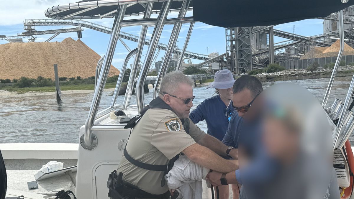 Mężczyznę natychmiast przetransportowano do szpitala