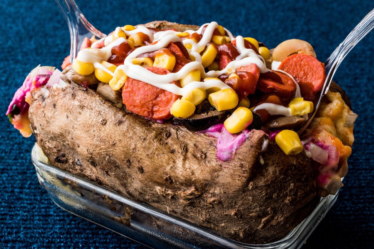 Discover the magic of Turkey's ultimate stuffed potato, kumpir