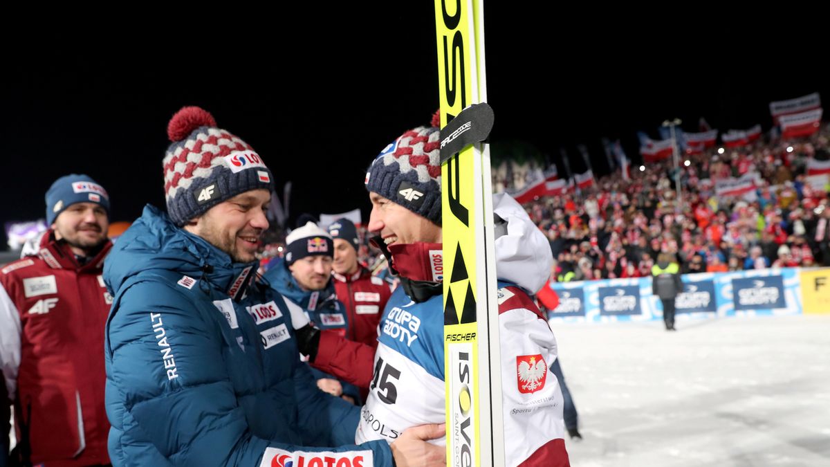 trener reprezentacji Polski Michal Doleżal (w środku) i Kamil Stoch (z prawej)