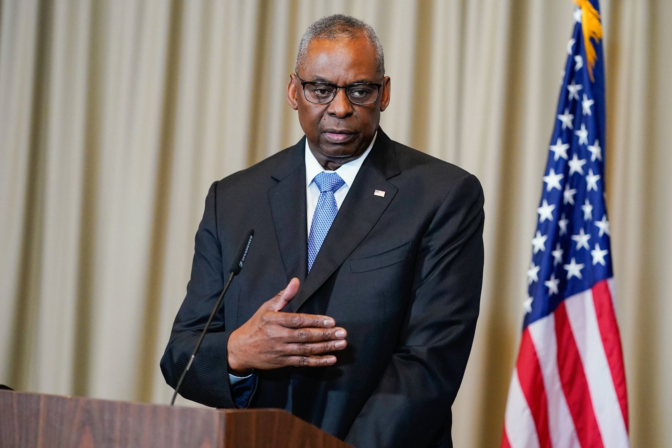 US defence sec tells Israel of outrage at Gaza aid worker deaths
FILED - 19 March 2024, Rhineland-Palatinate, Ramstein-Miesenbach: US Secretary of Defense Lloyd Austin speaks at the final press conference. Austin "expressed his outrage" at Israel's deadly attack on volunteers in the Gaza Strip in a conversation with his Israeli counterpart, an Austin spokesman said. Photo: Uwe Anspach/dpa 
Dostawca: PAP/DPA.
Uwe Anspach
---