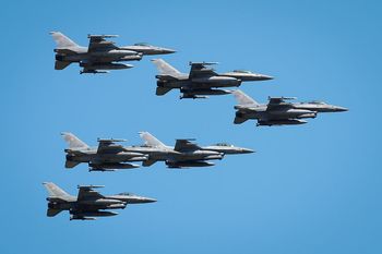 Polskiej armii brakuje pilotów. Na tym problemy się kończą