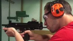 Krychowiak jak słynny agent 007. Jego wyniki na strzelnicy robią wrażenie