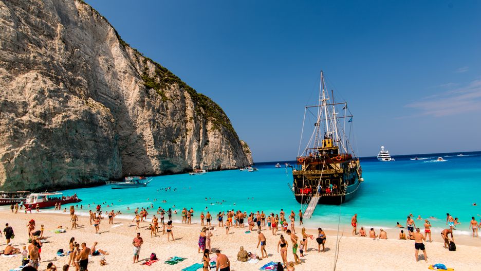 Władze wyspy i eksperci nie chcą takich tłumów na plaży Navagio