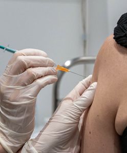 Rejestracja na szczepienie przeciw COVID-19. Ruszyły zapisy dla kolejnych roczników