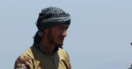 Niszczyciel czołgów z Syrii jedzie do Kijowa. "Będę bronić moich braci"