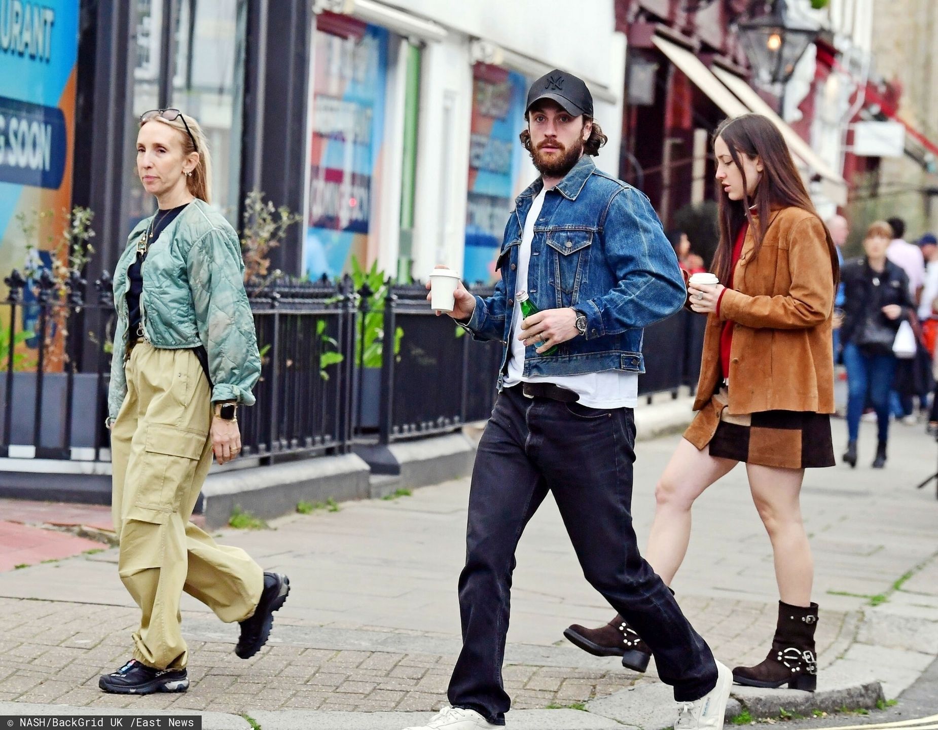 Aaron Taylor-Johnson i Sam Taylor-Johnson "przyłapani" na mieście 