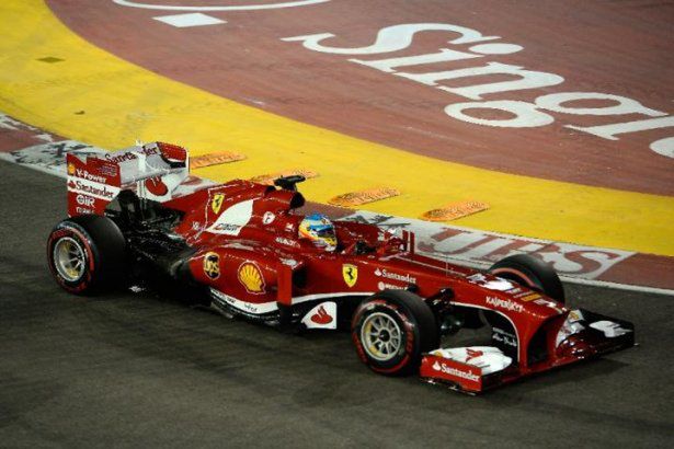 Grand Prix Singapuru: bezbłędny Vettel, cudowny Alonso