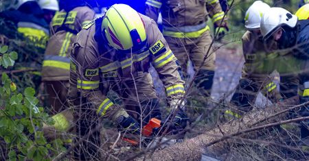 Wichury nad Polską. Zginęły cztery osoby. Tysiące interwencji strażaków