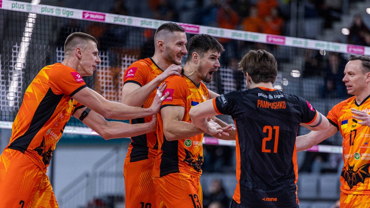 Materiały prasowe / PlusLiga/Tomasz Serwiak / Na zdjęciu: siatkarze Barkomu Każany Lwów