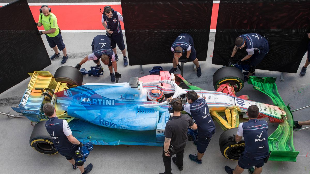 Robert Kubica w bolidzie Williamsa podczas testów F1 na torze Hungaroring