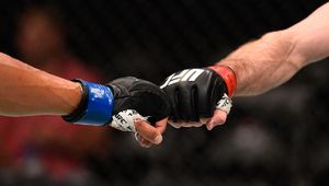 UFC 200: Rekordowa wypłata dla Brocka Lesnara