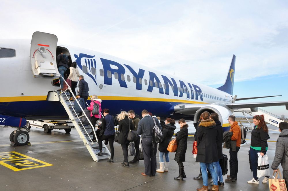 Uwaga na oszustów! Fałszywa promocja w liniach Ryanair
