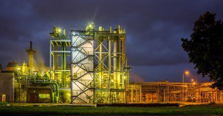 Grupa Azoty zarobiła miliony na wspólnych zakupach. To nie koniec wyzwań dla chemicznego giganta