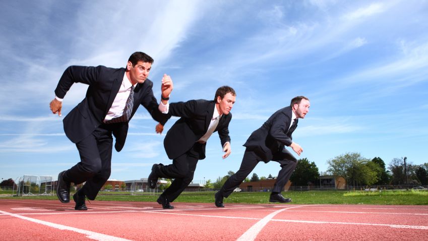 Czy korporacja to stan umysłu? Można też tak to nazwać – komentuje psycholog dr Jarek Kulbat