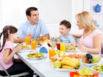 Karta Dużej Rodziny tematem debaty z udziałem ministra pracy