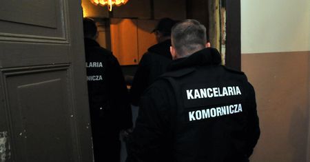 Mogą unieważnić długi i uchronić przed komornikiem. "Gramy na wymęczenie wroga"