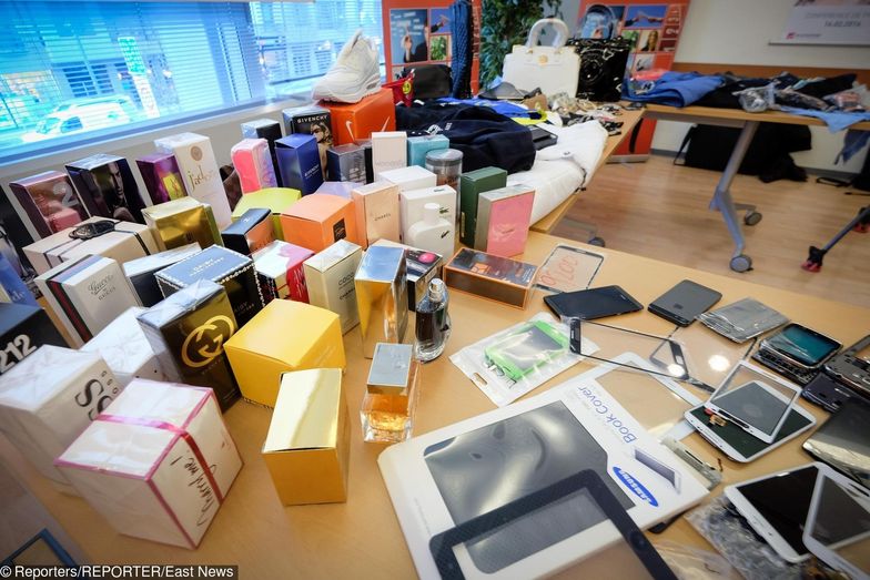 Polacy najczęściej kupują podrabiane ubrania, buty, alkohol i kosmetyki