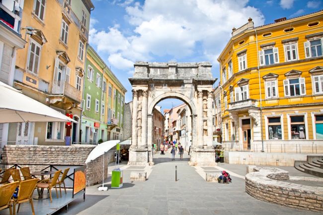 Łuk Triumfalny w Puli (fot. Aleksandar Todorovic / Shutterstock.com) 