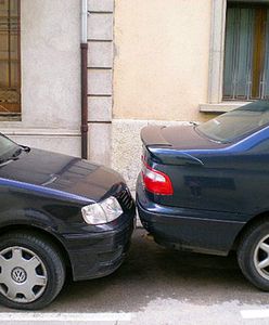 Parkowanie z fantazją - śmieszne zdjęcia Internautów