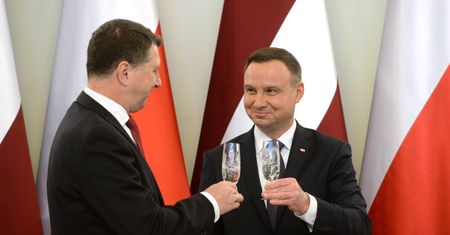 Prezydent dopuszcza pytanie o euro w referendum. Większość Polaków przeciw wspólnej walucie
