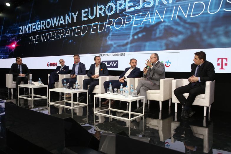 O szacunku dla wiedzy - czwarta rewolucja przemysłowa