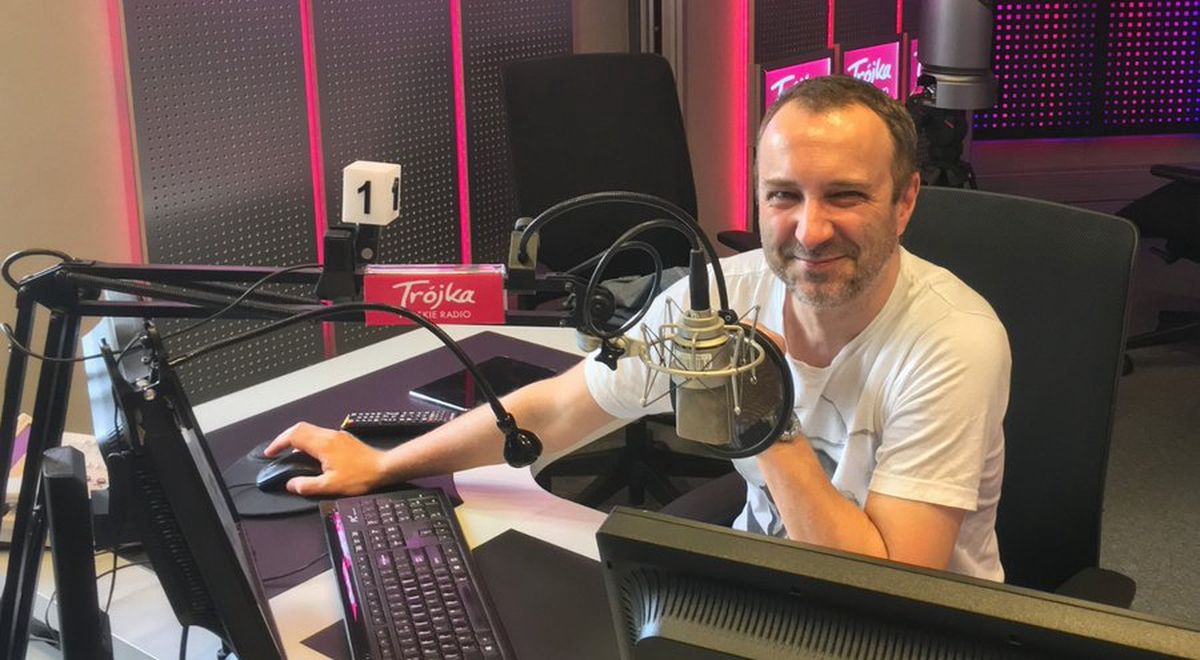 Mariusz Owczarek, nowy szef redakcji muzycznej Programu Trzeciego PR, poprowadził w piątek audycję na żywo.