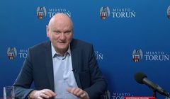 Dziennikarze zarzucają prezydentowi Torunia cenzurowanie pytań na konferencjach prasowych o koronawirusie