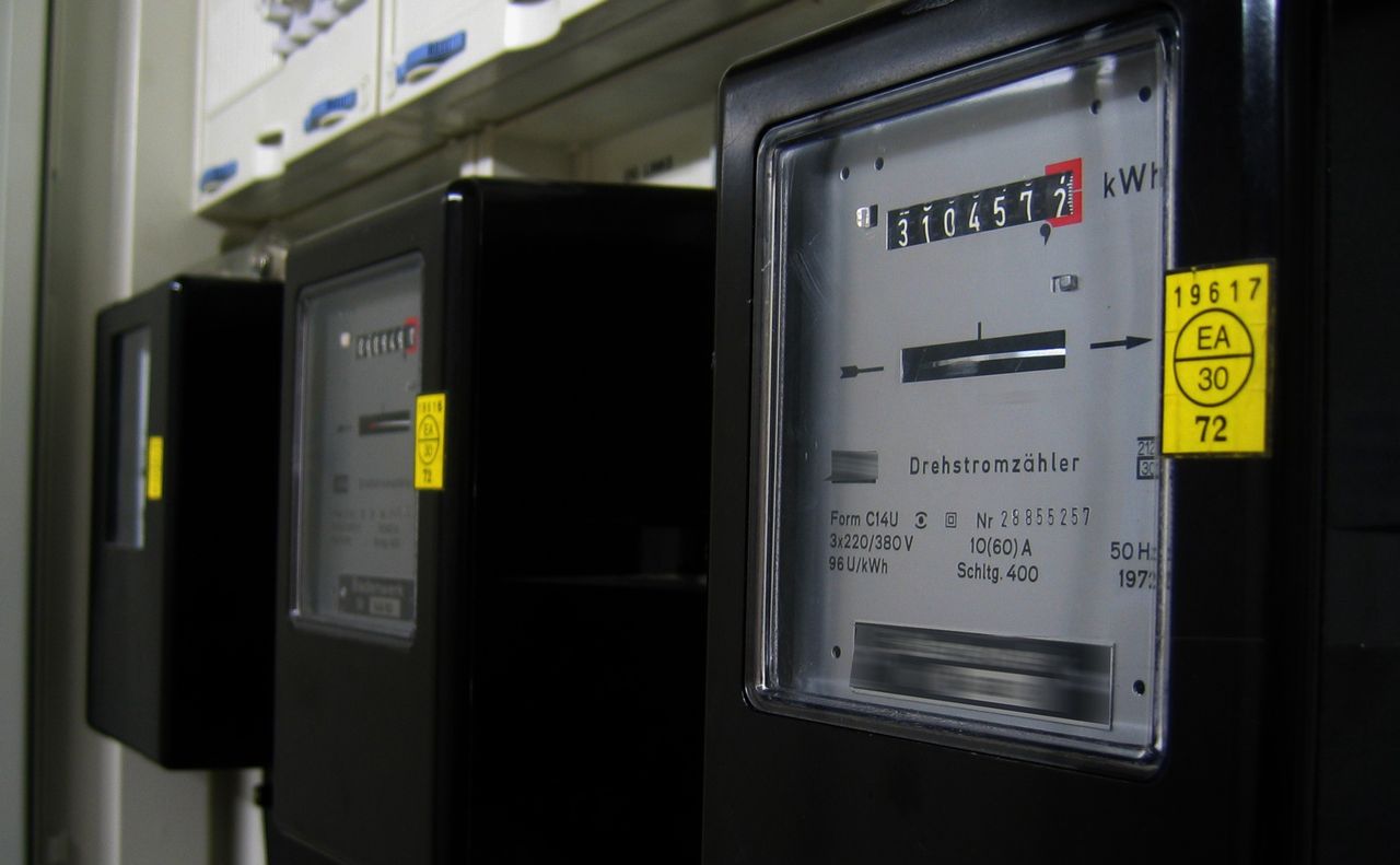 Zwrot nadpłaty za energię elektryczną. Uważaj, co klikasz