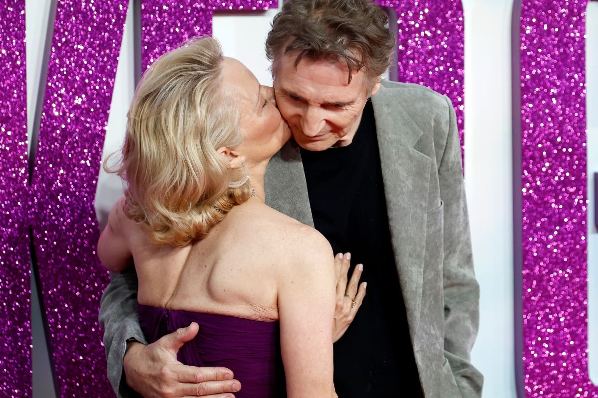 Pamela Anderson i Liam Neeson