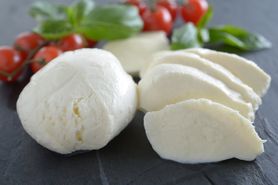 Mozzarella bez zawartości tłuszczu