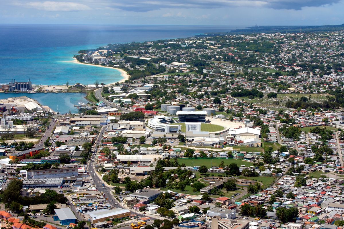 Barbados pozostawał pod wpływem Wielkiej Brytanii od 1966 r. 