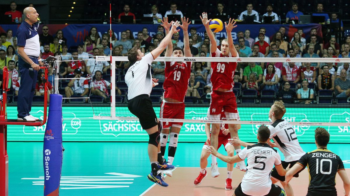 Zdjęcie okładkowe artykułu: Materiały prasowe / FIVB / Na zdjęciu: atakuje Christian Fromm