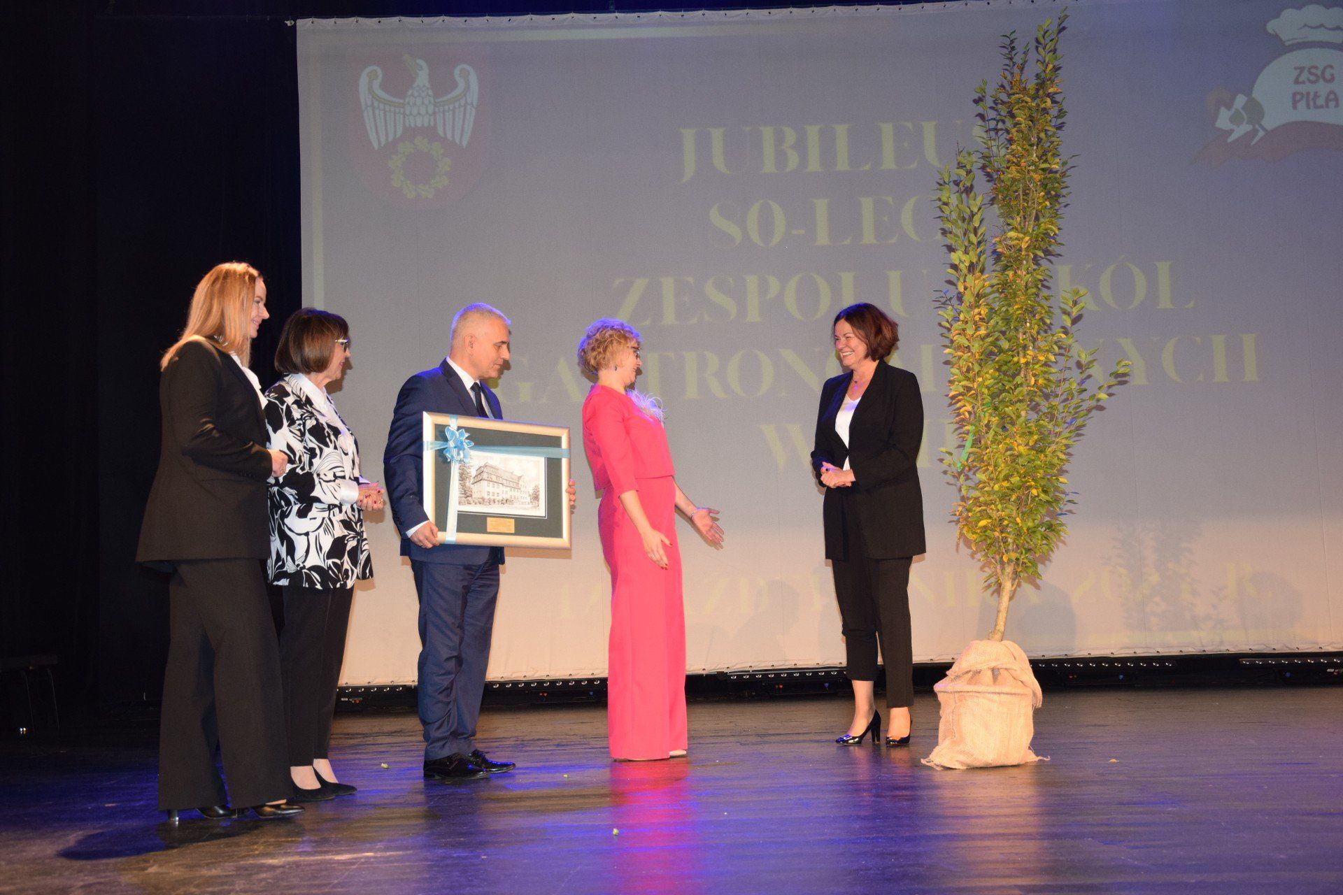 Zobaczcie zdjęcia z uroczystej gali z okazji jubileuszu 80-lecia Zespołu Szkół Gastronomicznych w Pile