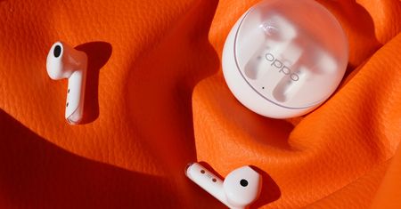 Co było pierwsze, słuchawki OPPO czy smartfony OPPO?  OPPO Enco Air3 jako sposób na przełamanie rutyny