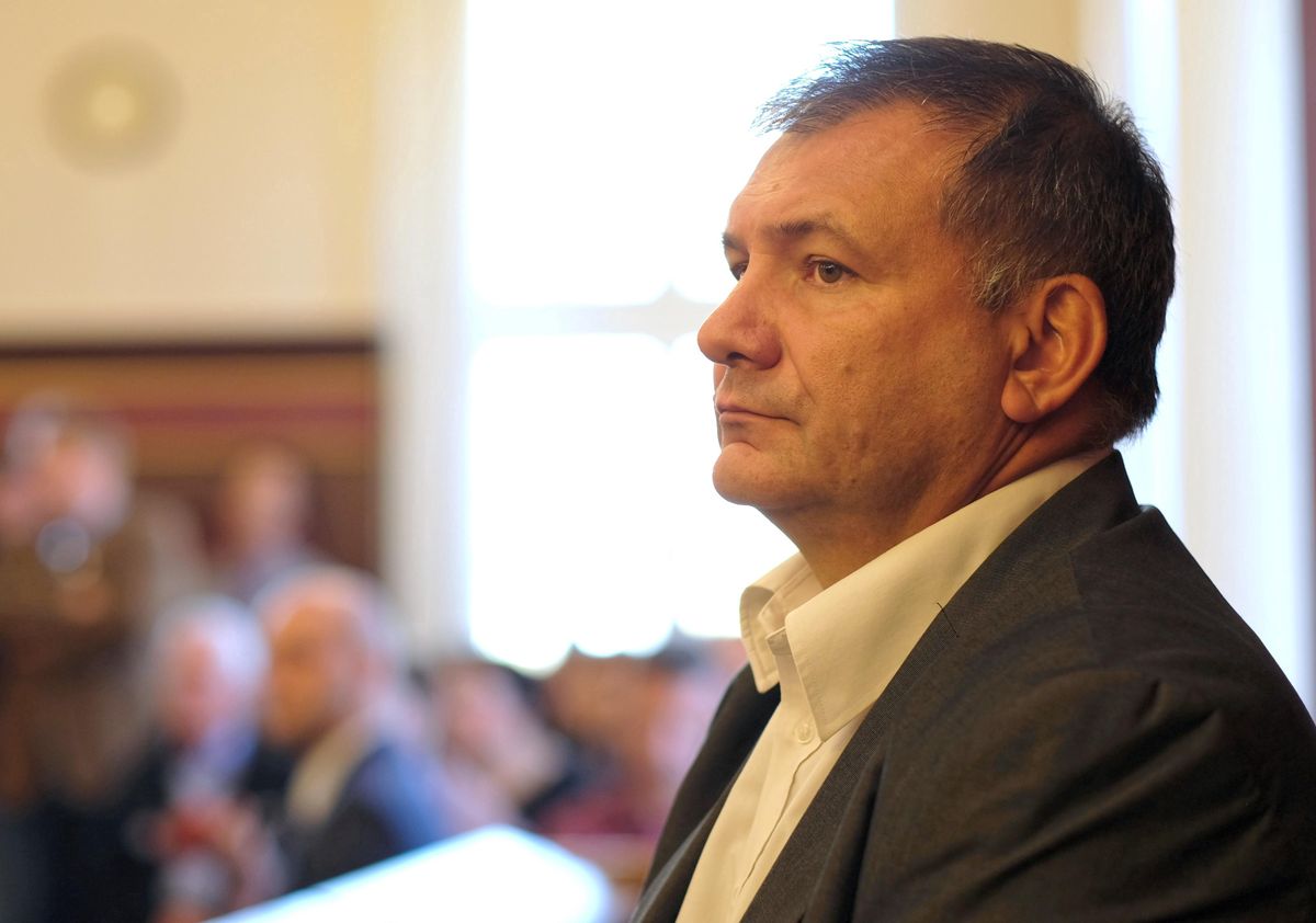 Sędzia Waldemar Żurek złożył pozew przeciwko Kamilowi Zaradkiewiczowi. Teraz ma kłopoty