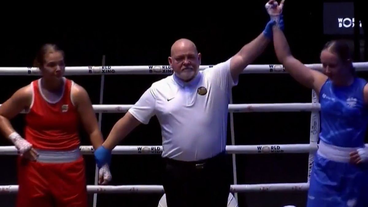 Twitter / Polsat Sport / Emilia Koterska (w niebieskim stroju) w ćwierćfinale mistrzostw świata