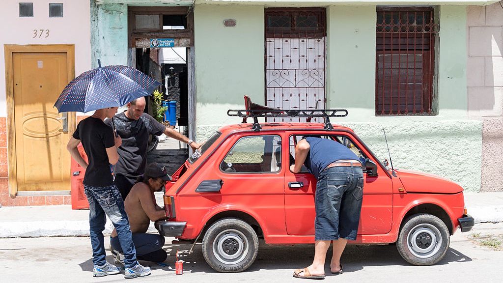 Fiat 126p na Kubie (zdj. ilustracyjne)