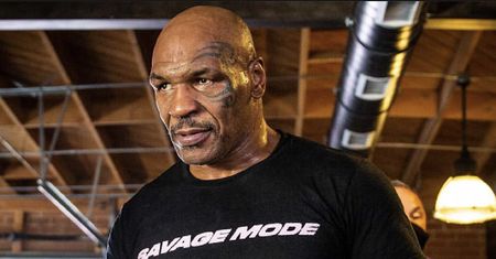 Mike Tyson zapowiada walkę z Lennoxem Lewisem. Podał termin