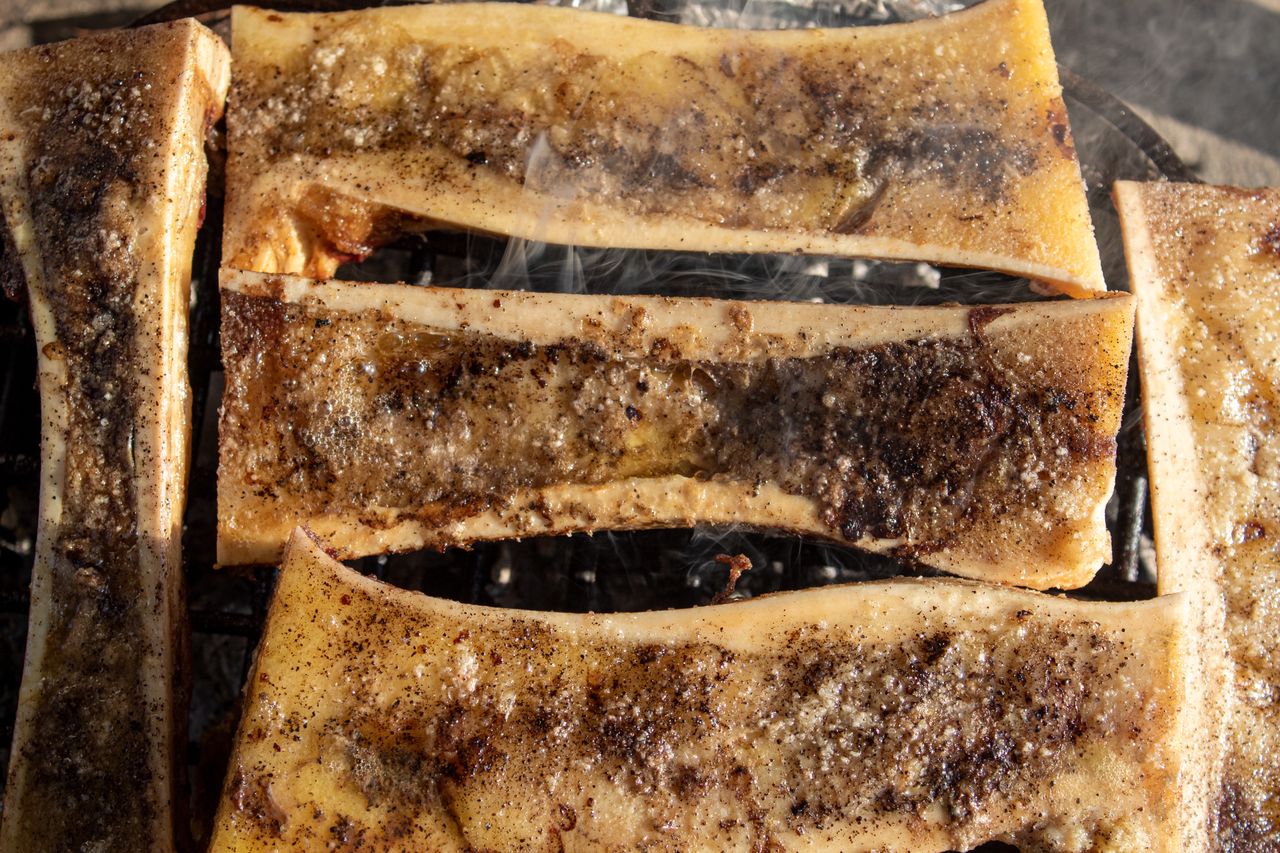 Jest kremowy jak masło i naszpikowany kolagenem. Jedz regularnie, a zapomnisz o skrzypiących stawach