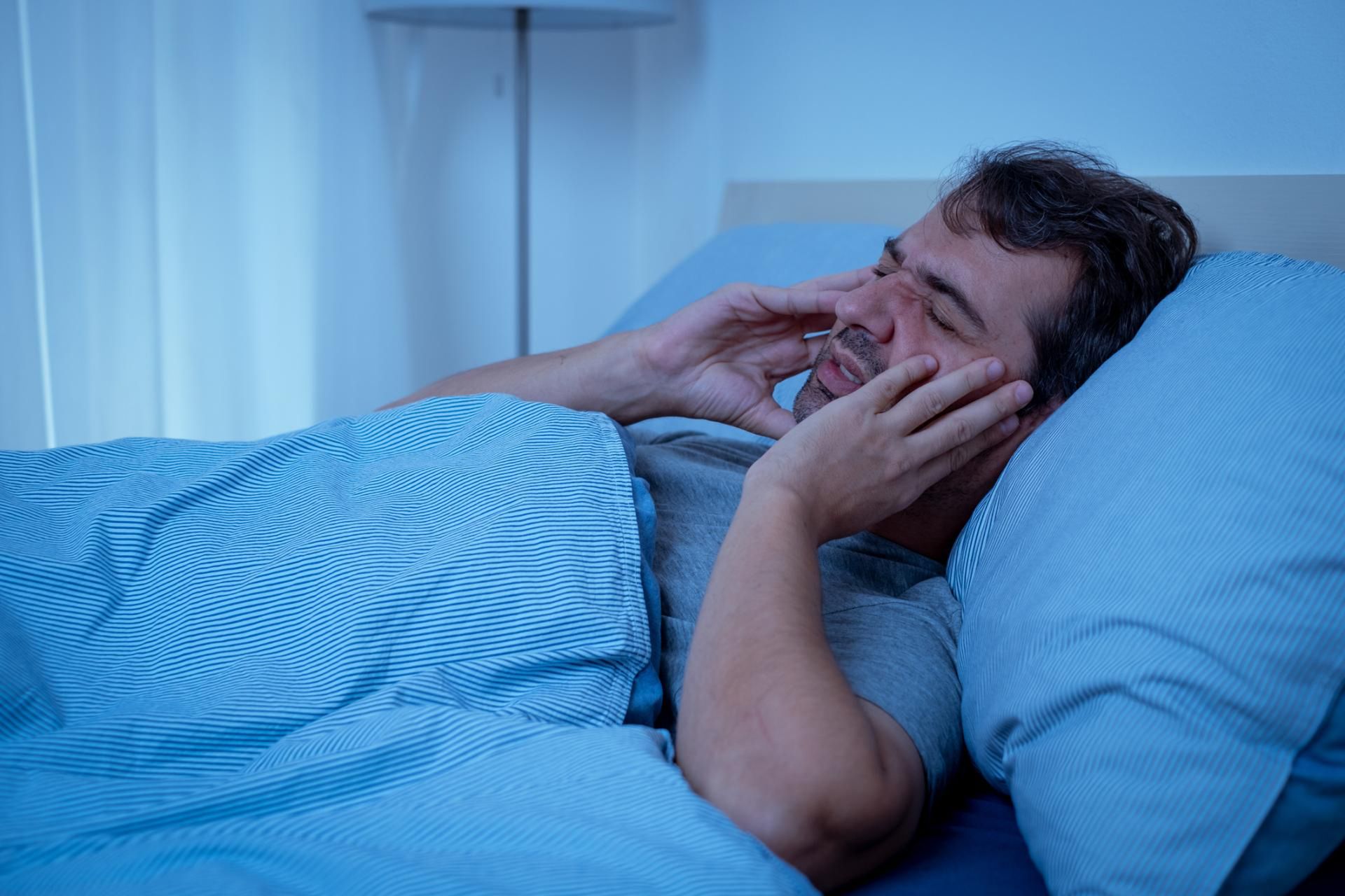 Nietypowe objawy miażdżycy. Mogą ujawnić się w łóżku