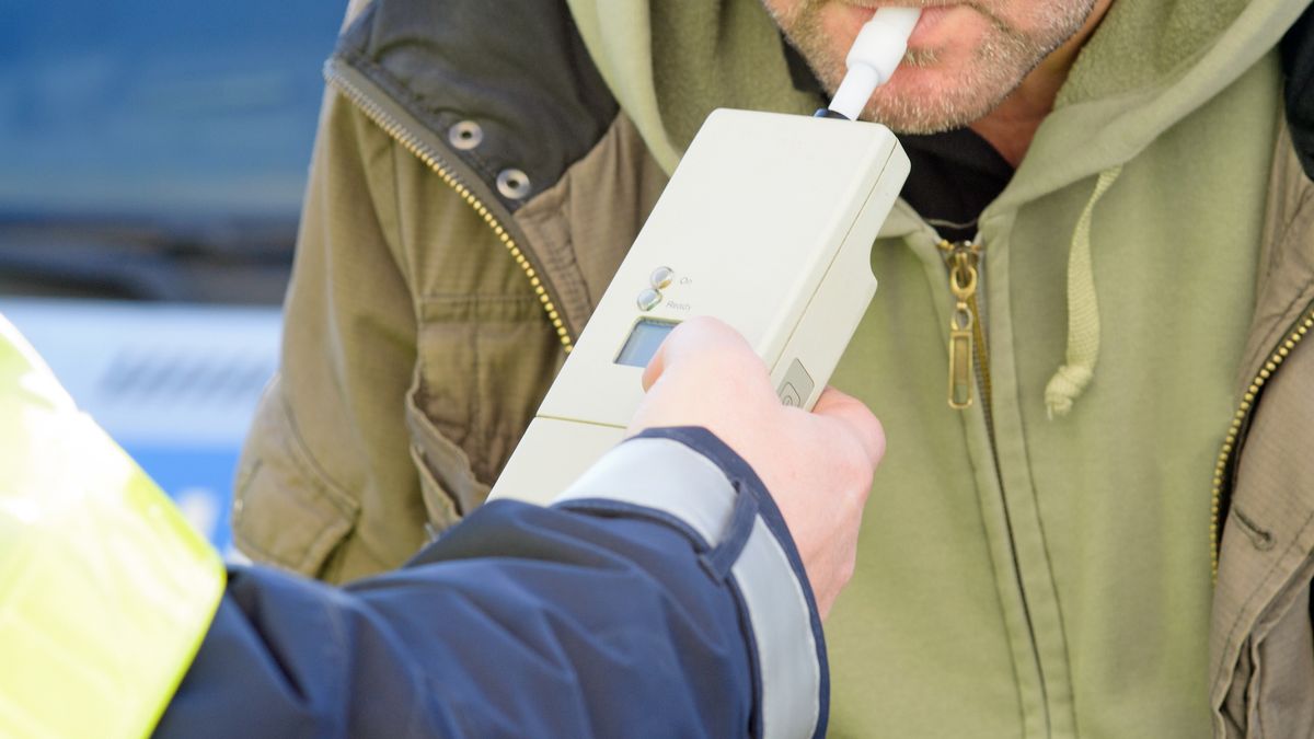 Zderzenie czterech aut w centrum Warszawy. Jeden z kierujących był pijany